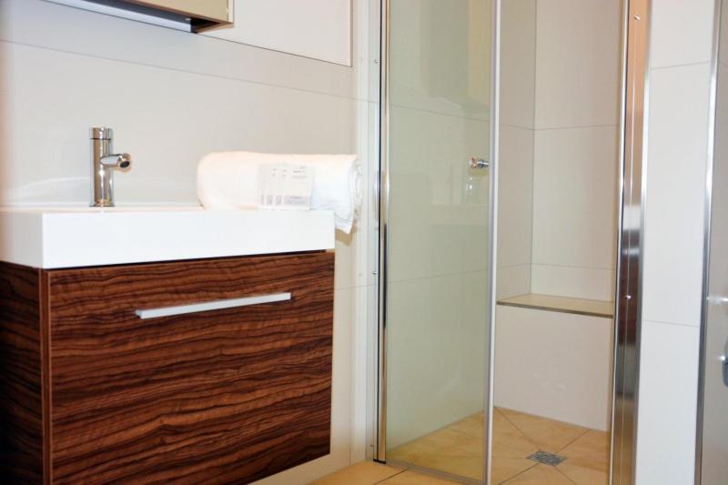 X-Hotel เอมส์เด็ทเทน ภายนอก รูปภาพ
